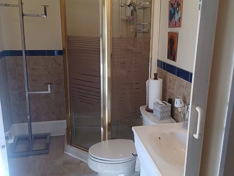 609 Joyner St — Photo 13