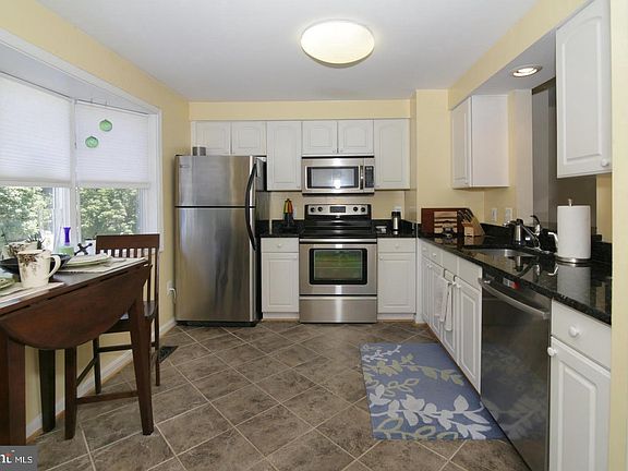 3rd image of 7653 Wolford Way