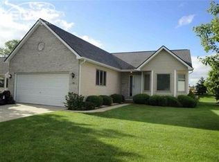 1211 Lempi Dr, Davison, MI 48423