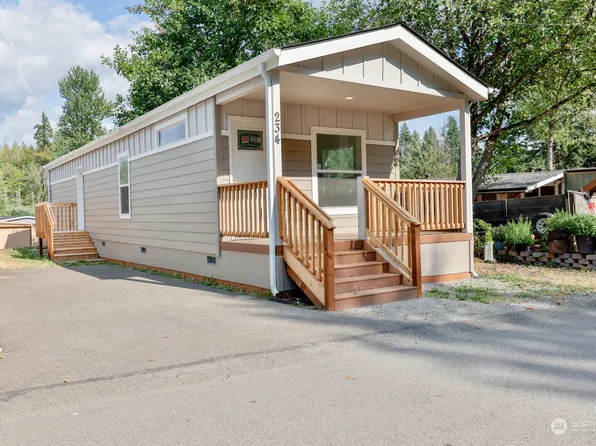 31108 3rd Avenue #234, Black Diamond, WA 98010