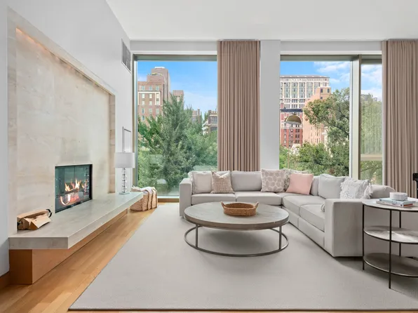 50 Gramercy Park North image 1 of 11