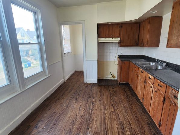 1035 West Ave APT 2