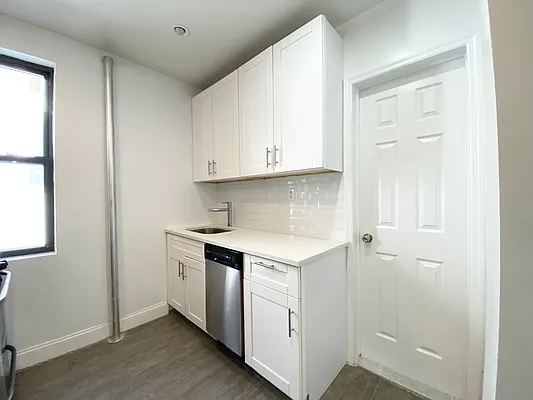 Rented by Compass | media 8