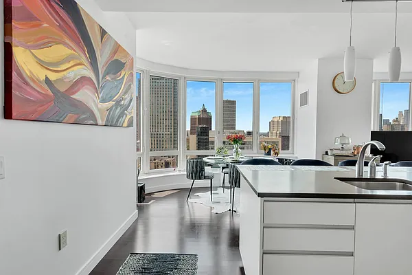 Rented by Compass | media 6