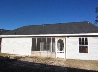 276 Peyton Ln, Moundville, AL 35474