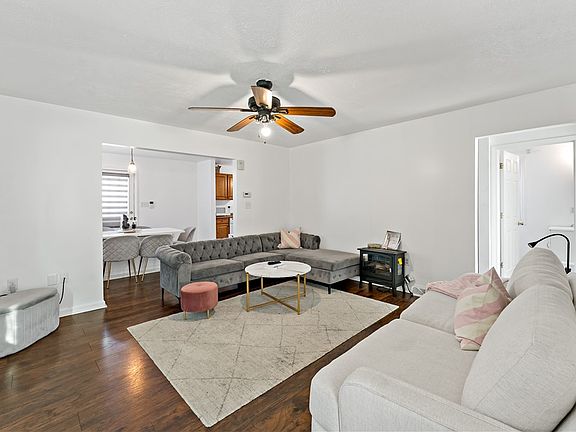 4th image of 3563 Churchview Ave