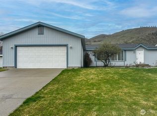 14616 Diamond Ave, Entiat, WA 98822