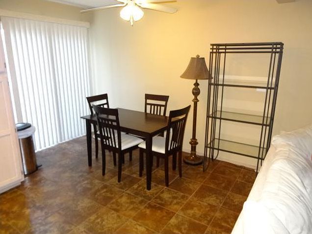 2nd image of 1325 SE Broadway Cir