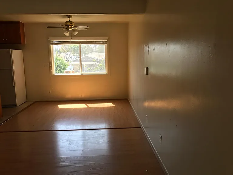 3828 W 182nd St #16 — Photo 19
