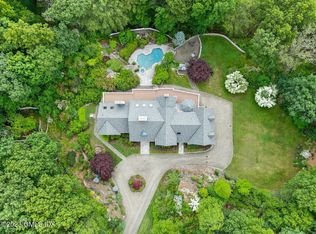 3 Mountain Laurel Dr, Greenwich, CT 06831