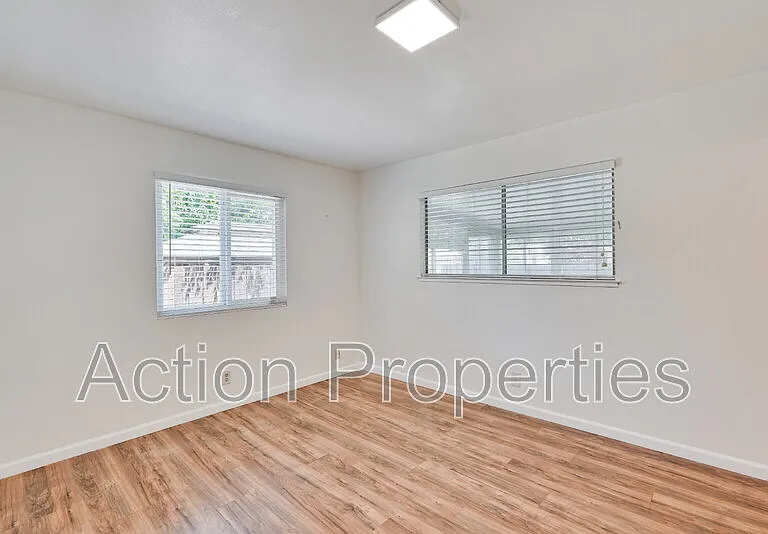 2280 Brentwood Ct — Photo 12