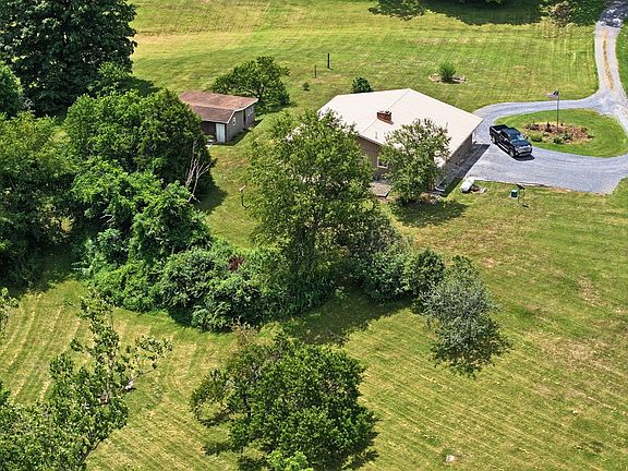 4th image of 29311 Poor Valley Rd