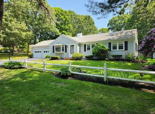 36 Robbins St, Osterville, MA 02655