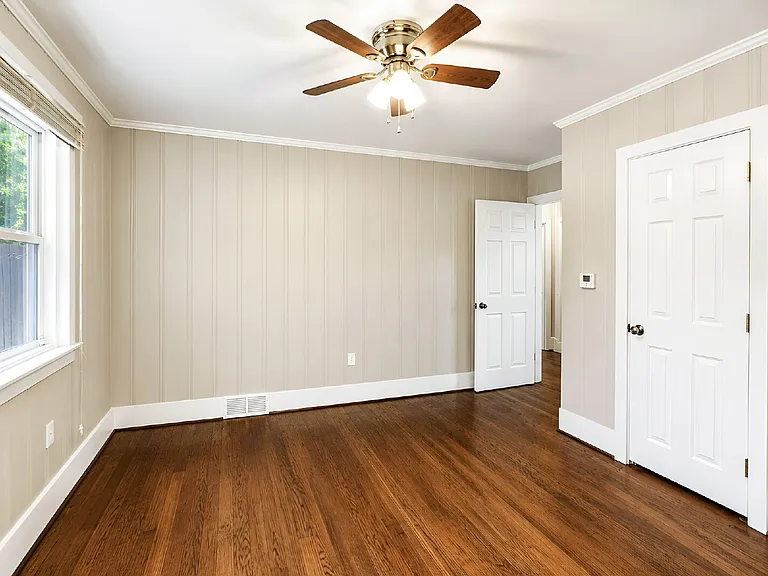 2311 Bellview Rd — Photo 9