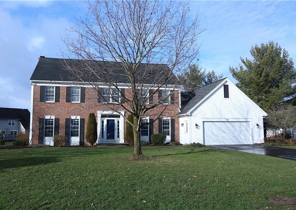 1st image of 38 Devonwood Ln
