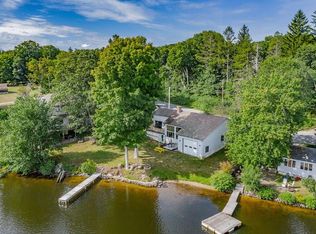 41 Stafford Rd, Wales, MA 01081