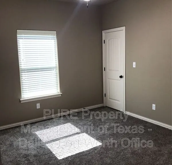 3011 Enchanted Rd — Photo 5