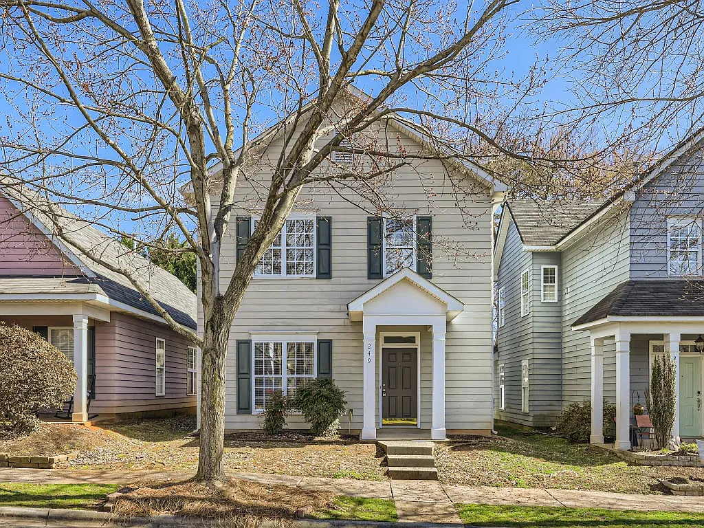 249 Faust Rd front view. Street parking in front and garage parking access off the alley behind. - 249 Faust Rd