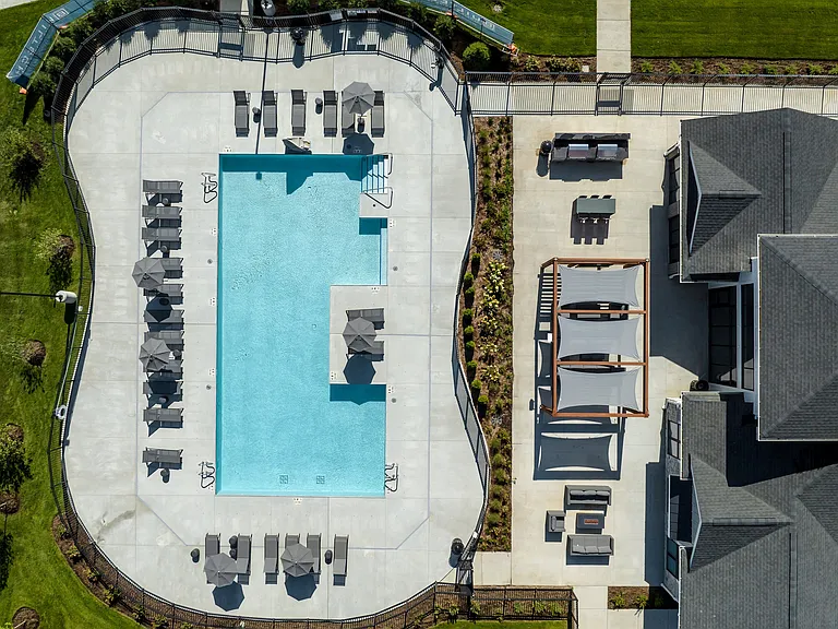 Seasons at Elgin Resort Style Pool