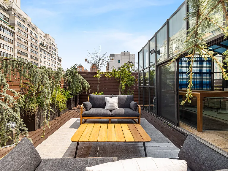 10 E 14th St #PENTHOUSE — Photo 51