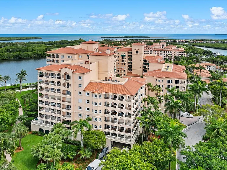 13633 Deering Bay Dr #225 — Photo 28