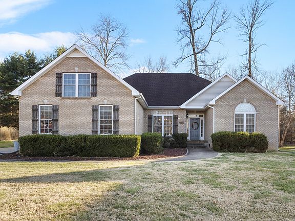 2nd image of 3214 Quincy Ln