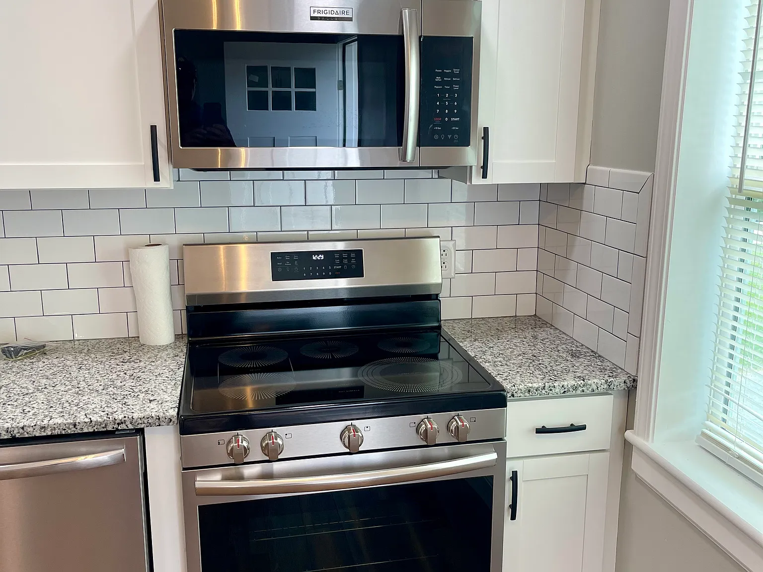 2 bed, 600 sqft, $1,400 — Photo 4