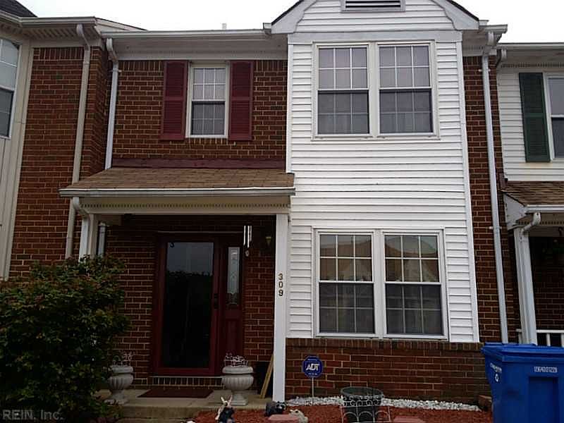 1st image of 309 Sussex Ct