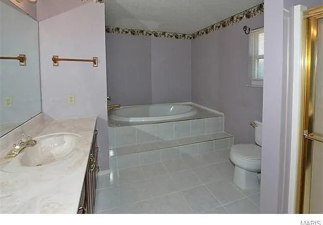 1862 Summitview Dr — Photo 37
