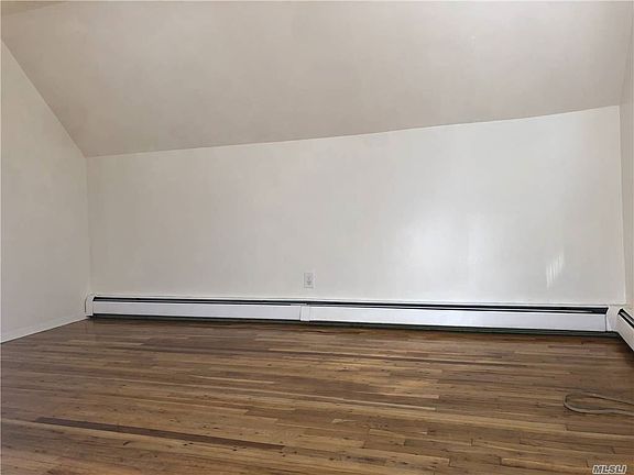 3rd image of 120-18 171st St #2