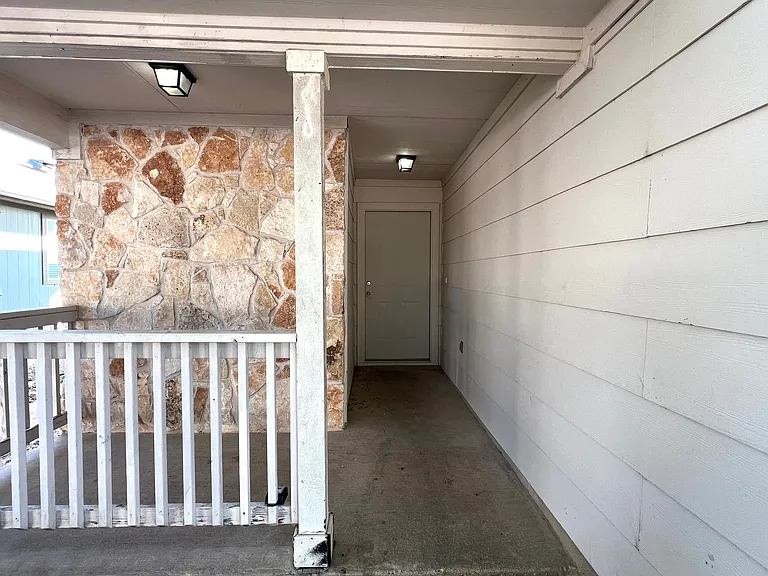 14413 Pebble Run Path — Photo 4