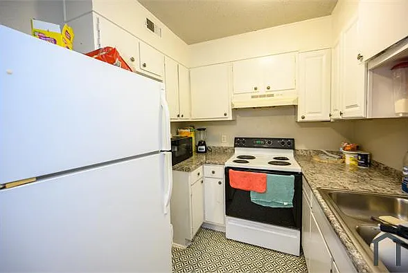 2 bed, 725 sqft, $800 — Photo 4