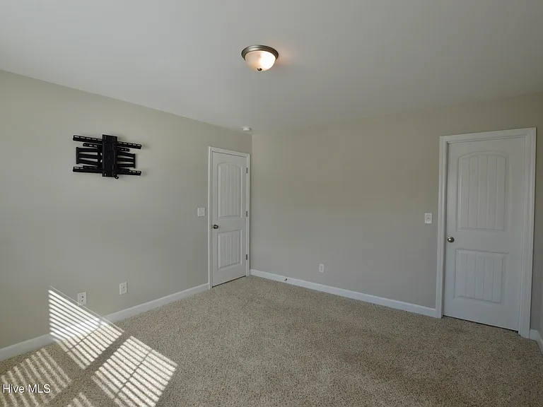 122 Permeta Dr — Photo 19