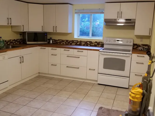 (undisclosed Address), Patchogue, NY 11772