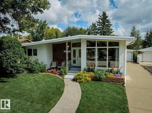 14719 62nd St NW, Edmonton, AB T5A 2A9
