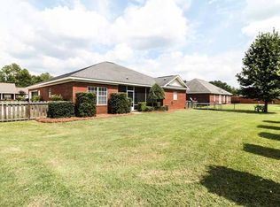 106 Teal Trl, Dothan, AL 36305