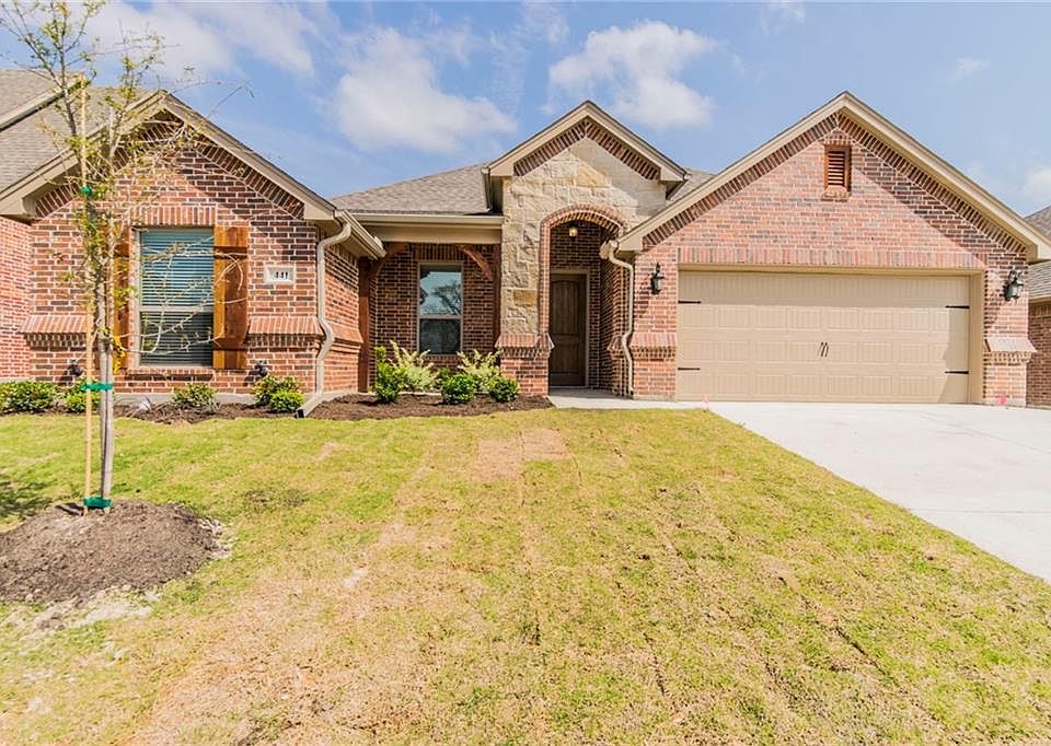 1st image of 441 Sagebrush Dr