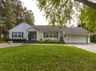 151 Pershing Rd, Waterloo, IA 50701