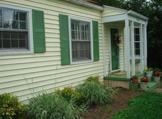 5104 Hedgewood Dr, Knoxville, TN 37918