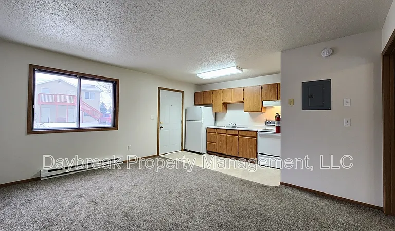1315 34th Street Cir S #104 — Photo 3