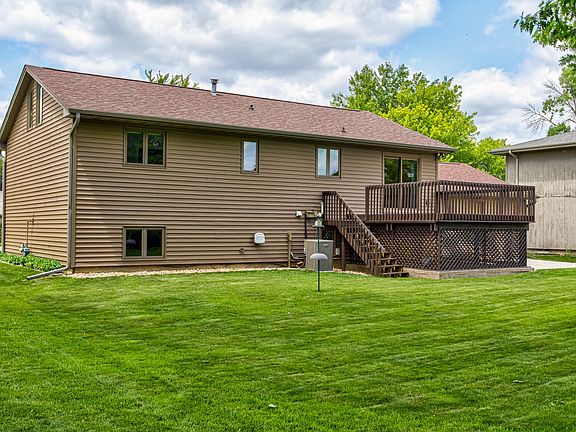 5th image of 2844 Monroe Dr