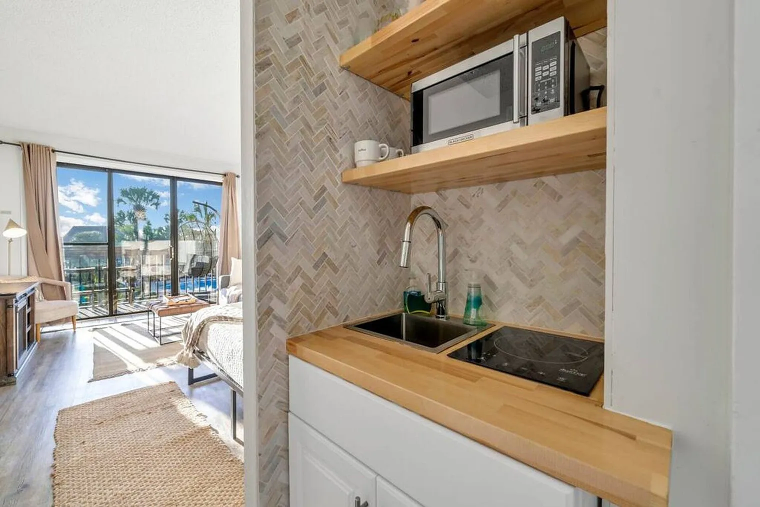Studio, 1.0 bath, 3498 sqft, $1,655 — Photo 3