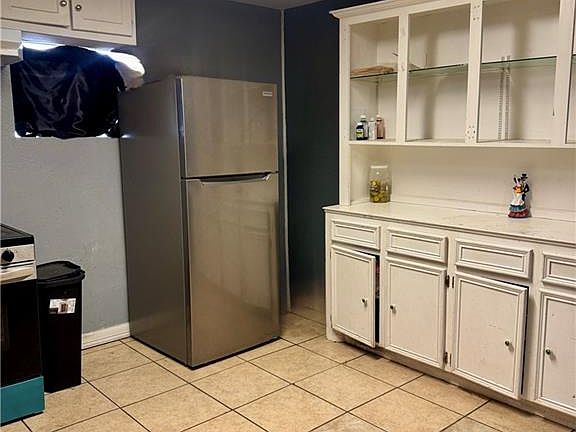 3rd image of 550 W Monte Cristo Heights Rd #R