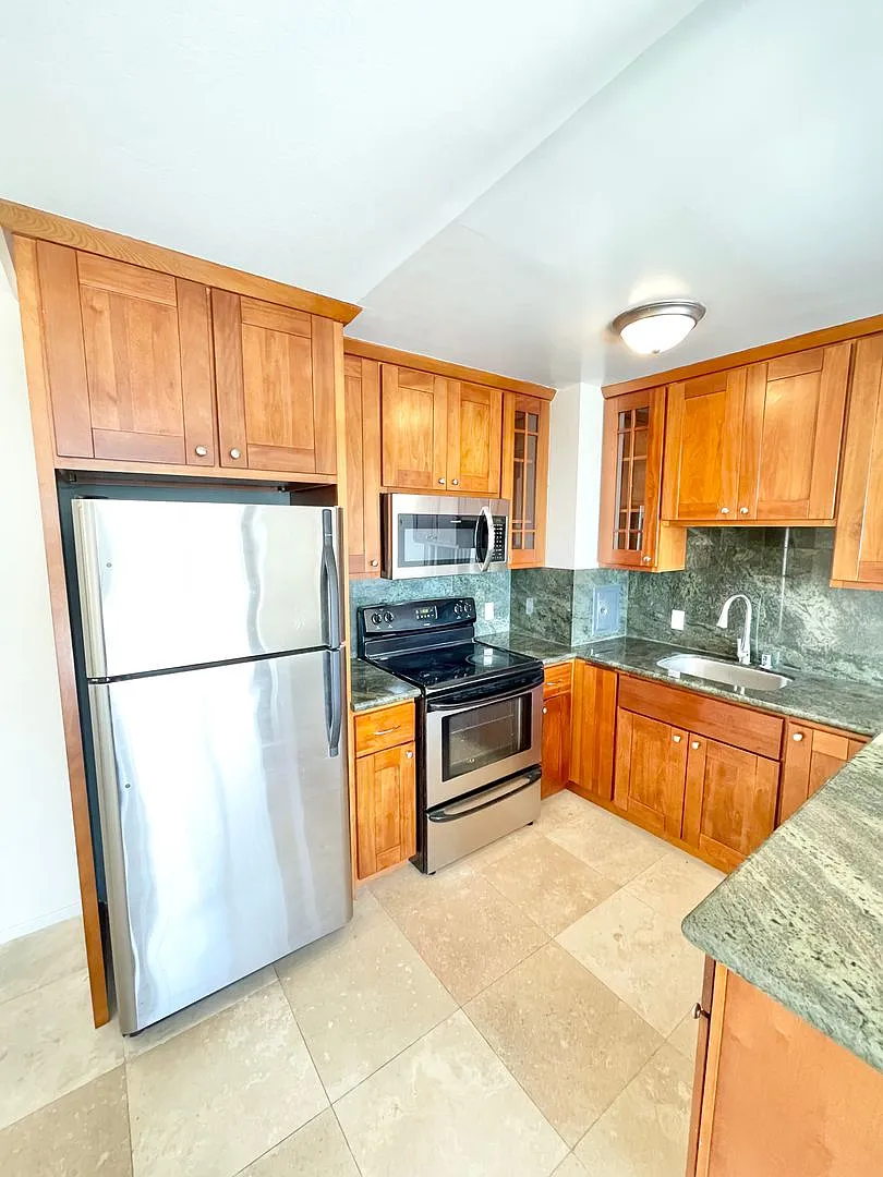 103 (44 Crestline) — Photo 2