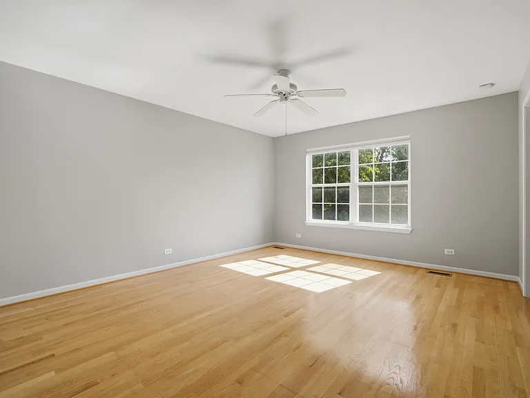 5280 Burnham St — Photo 25