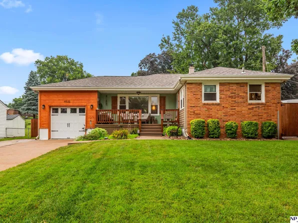 4532 B St, Omaha, NE 68106