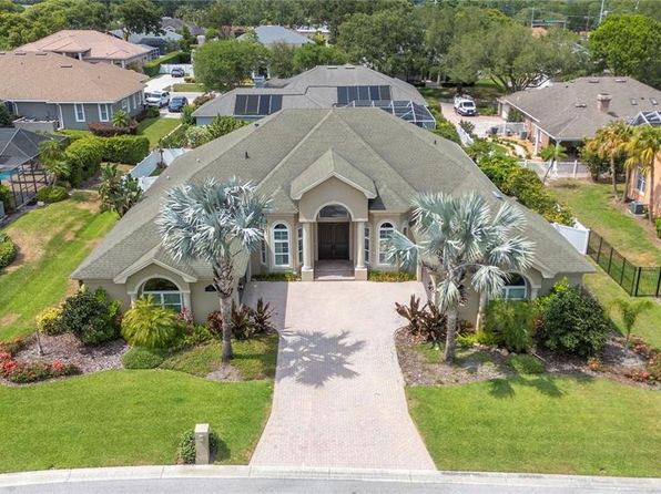 715 Hanover Ct, Lakeland, FL 33813