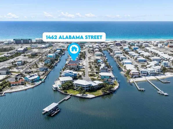 1462 Alabama St, Navarre, FL 32566