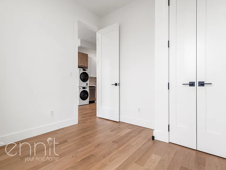 332 Myrtle Ave #4F — Photo 8