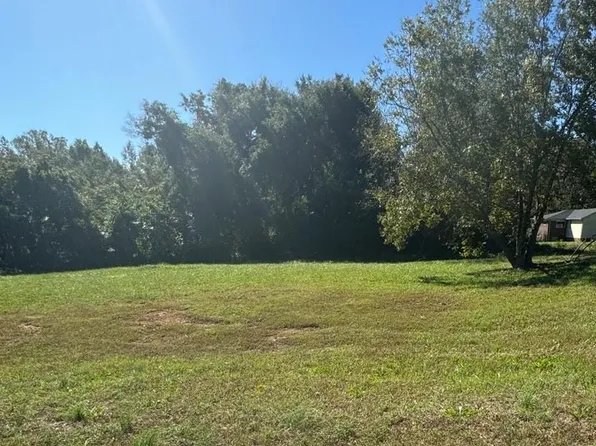 124 E Branch Ave, Boiling Springs, NC 28152